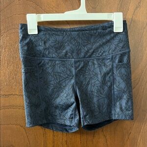 Oiselle Pockito 4 inch